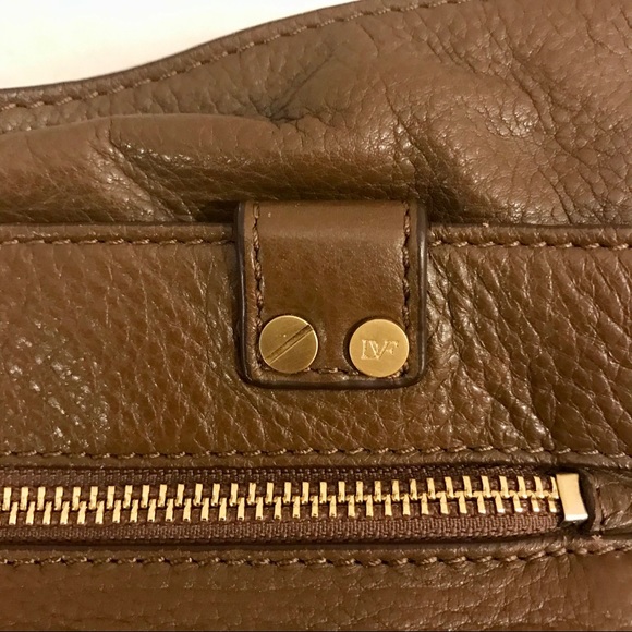 Diane von Furstenberg ‘Elaine’ brown crossbody - Picture 9 of 15